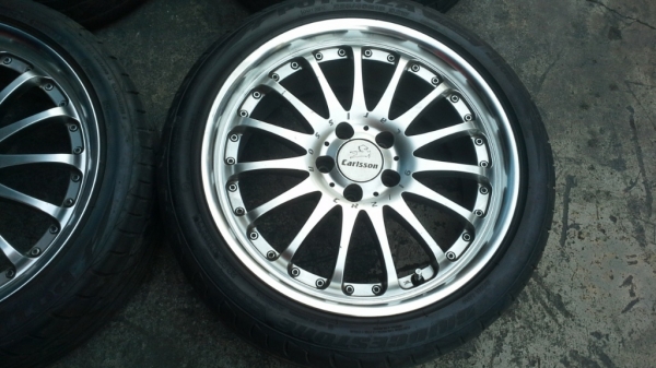 ล้อแม็กซ์พร้อมยาง Carlsson 5H112 ขอบ 18 นิ้ว สำหรับ Benz สวยๆ มือสองยุ่น ล้อแม็กซ์พร้อมยาง Carlsson 5H112 ขอบ 18 นิ้ว สำหรับ Benz สวยๆ มือสองยุ่น