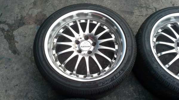 ล้อแม็กซ์พร้อมยาง Carlsson 5H112 ขอบ 18 นิ้ว สำหรับ Benz สวยๆ มือสองยุ่น ล้อแม็กซ์พร้อมยาง Carlsson 5H112 ขอบ 18 นิ้ว สำหรับ Benz สวยๆ มือสองยุ่น