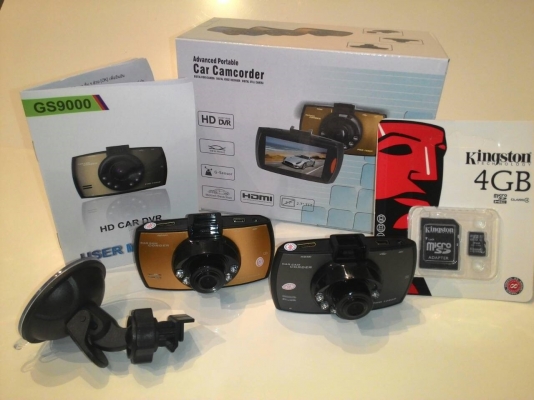 CCR-901  มูลค่า 2250.- แถมฟรี Kingston Micro SD Card 4 GB มูลค่า 350.- และ เครื่องนวดอเนกประสงค์ มูลค่า 1990.-