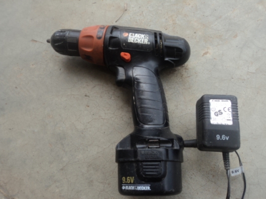 สว่านไร้สาย 600บาท