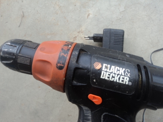 สว่านไร้สาย 600บาท สว่านไร้สาย 600บาท