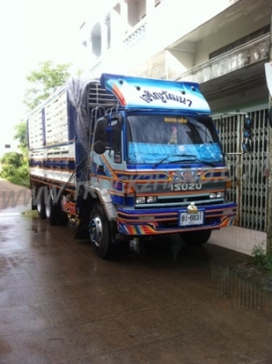 10 ล้อ ISUZU 175 แรงม้า ปีจดทะเบียน 2544