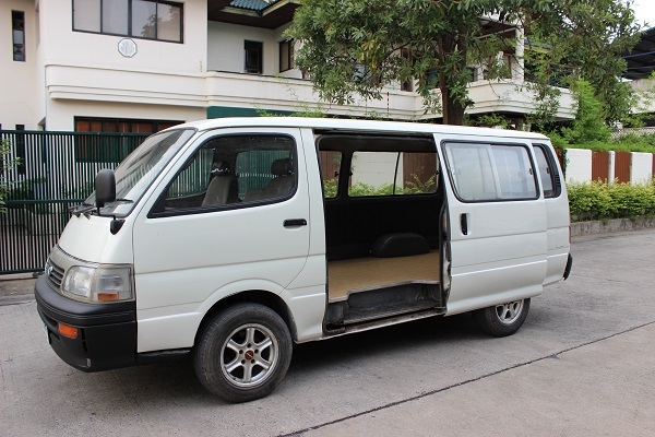 ขายรถตู้ 2.5 ดีเซล.