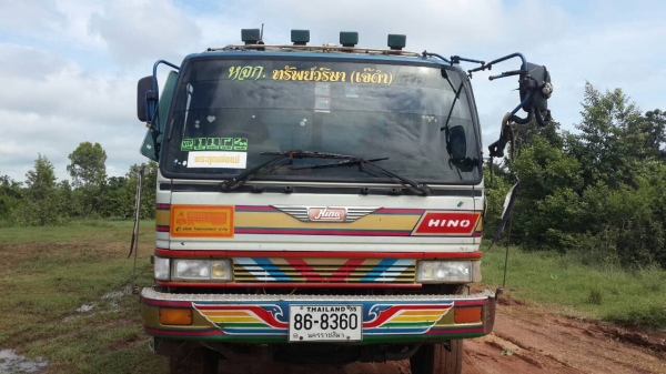 ขายหัวลาก Hino FM3MF สิงห์ไฮเทค 240HP เกียร์ฟูลเลอร์