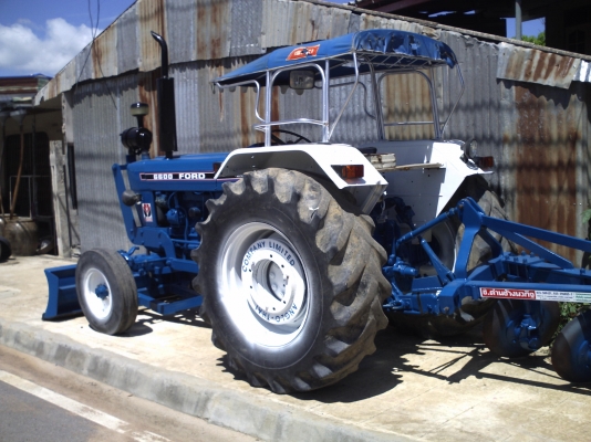 ขายรถไถ6600แท้เดิมๆสวยมากๆทะเบียนพร้อมโอน