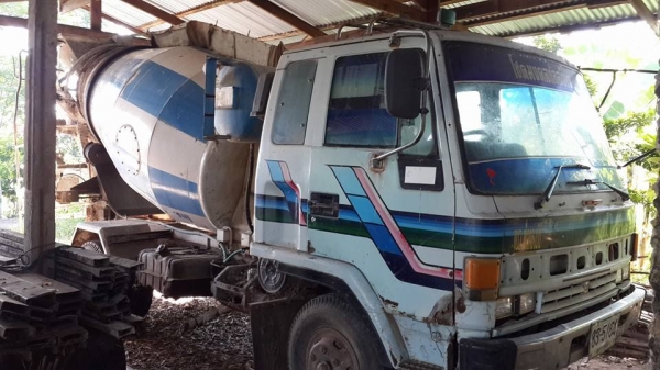 ขายรถโม่ปูน อีซูซุร็อคกี้ 175 6BG1 FRRเครื่องดี โม่ทำงานได้เลย เอกสารพร้อมโอน เล่มทะเบียนพร้อมชุดโอน ขายรถโม่ปูน อีซูซุร็อคกี้ 175 6BG1 FRRเครื่องดี โม่ทำงานได้เลย เอกสารพร้อมโอน เล่มทะเบียนพร้อมชุดโอน