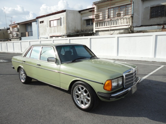 ขาย w123 วางเจ ติดแก๊ส ครับ สภาพดีๆ ครบๆ 125000