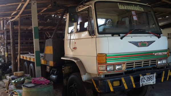 ขาย เทรลเลอร์ท้ายเป็ด HINO SUMO227 EM100 220แรง เดิมๆๆ ขึ้น 320ได้ เครื่องดี แชชซีสวย เอกสารพร้อมโอน ภายในสวย ขาย เทรลเลอร์ท้ายเป็ด HINO SUMO227 EM100 220แรง เดิมๆๆ ขึ้น 320ได้ เครื่องดี แชชซีสวย เอกสารพร้อมโอน ภายในสวย