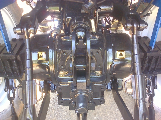 ขาย TS 90 นิวฮอลแลน  ดันหน้าหาง 3 ไคเฮงหลี เล่มทะเบียน