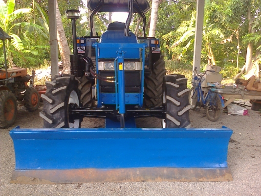 ขาย TS 90 นิวฮอลแลน  ดันหน้าหาง 3 ไคเฮงหลี เล่มทะเบียน