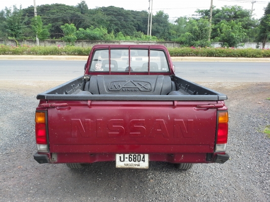 NISSAN BIG-M เครื่องเบนซิน ปี 92