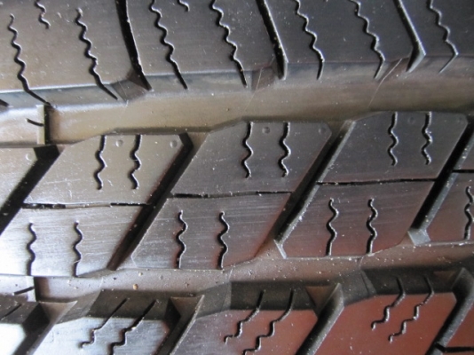 ขายล้อแม็กป้ายแดง TOYOTA VIGO CHAPM ขอบ 17 พร้อมยางปี 14