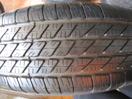 ขายล้อแม็กป้ายแดง TOYOTA VIGO CHAPM ขอบ 17 พร้อมยางปี 14