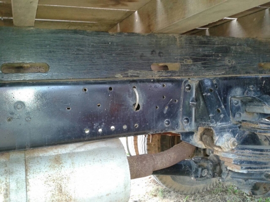 ขาย 6 ล้อ JAANPR59LK เครื่อง 4BD1 115 แรงม้า คัสซีสวยจัด F หน้า-หลัง เก๋งสวยไม่ผุ ยางดี ทะเบียนพร้อมโอน ราคาต่อรองได้ครับ