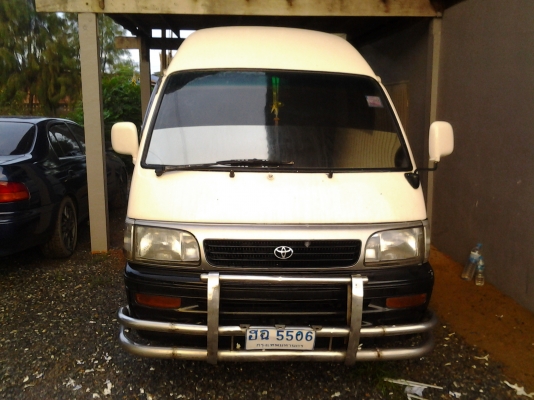 หลังคาสูง เครื่องดีเซลเปลี่ยนใหม่kz turbo แอร์หน้า หลังเย็น เบาะ4แถว