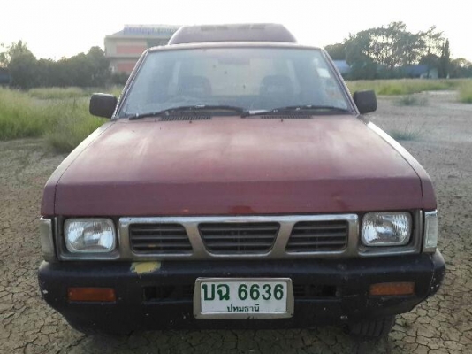 NIssan Big m ฝาแดง