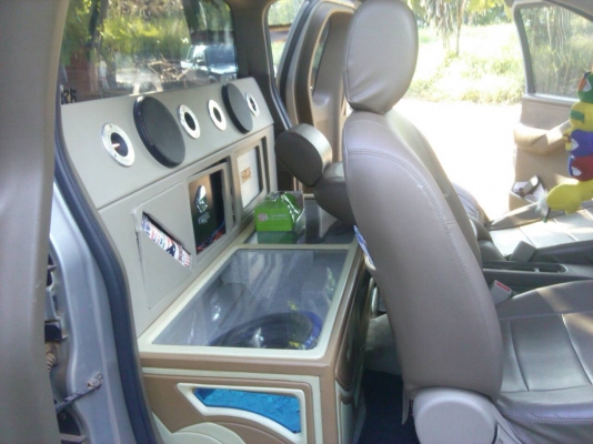 นิสสัน ฟรอนเทียร์ นิสสัน ฟรอนเทียร์