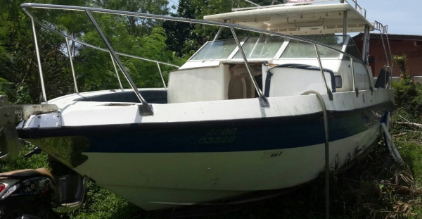 ขายด่วน เรือเร็ว 33 ฟุต ขายด่วน เรือเร็ว 33 ฟุต