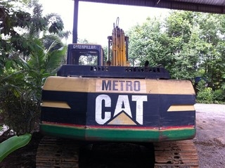 ขายรถแมคโค CAT 320 V1 รถพร้อมทำงาน789,000.- ขายรถแมคโค CAT 320 V1 รถพร้อมทำงาน789,000.-