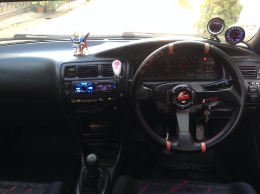 รถบ้าน3ห่วงตัวท๊อบเครื่อง4AGE 20V เกียร์ธรรมดา6สปีด แก๊ส+น้ำมัน แอร์เย็น ใครมองหาอยู่ไม่ผิดหวังครับ