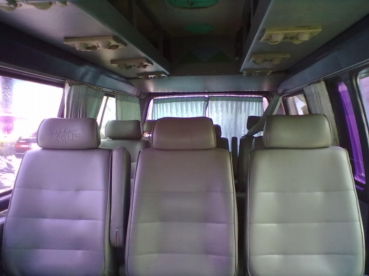 ขายรถตู้หัวจรวดหลังคาสูงปี2001