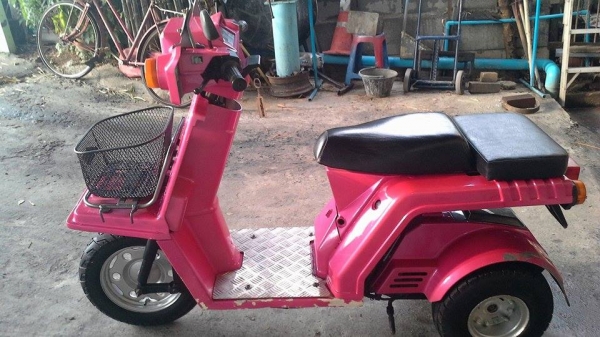 สามล้อ honda GYRO X สีชมพูหวานๆ