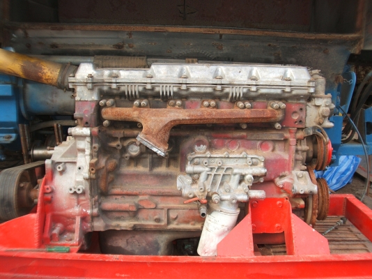 ขายรถเกี่ยวข้าวไทยเส็ง เดี่ยวทรนง อุ้ม 2.5 ตัน เครื่องยนต์ JO8C ปั้นไดกินส์ No 23 ตัวเดิน 12 HL