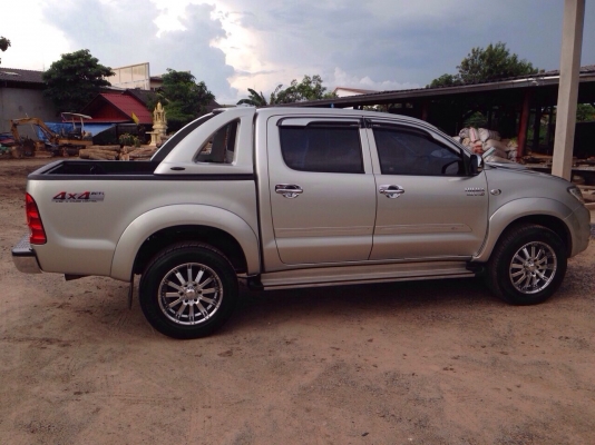 ขายรถกะบะ toyota hilux vigo ปี 2010 โฟร์วิล