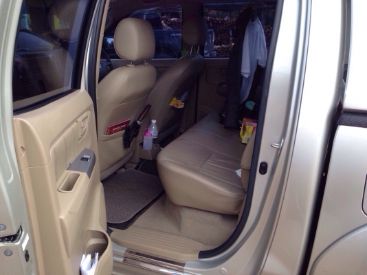 ขายรถกะบะ toyota hilux vigo ปี 2010 โฟร์วิล