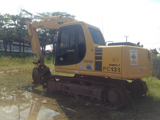 ขายด่วน!!!KOMATSU PC120-6 รถนำเข้า ไมล์4,XXXชม.