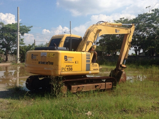 ขายด่วน!!!KOMATSU PC120-6 รถนำเข้า ไมล์4,XXXชม.