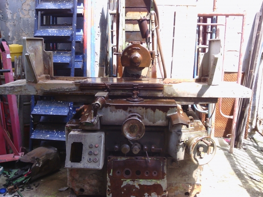 ขายแท่นเจียร์ราบ (ญี่ปุ่น)ตามสภาพ ไม่มีปั๊มไฮดรอลิค ราคา 40,000 บาท