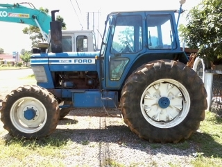 ขายรถไถ2เพลา(ตัวระเบิดดิน) FORD 9700  , 2 เพลา6สูบภ