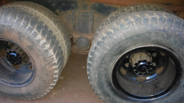 **1,000,000 บ.ต่อรอง**ขาย10ล้อ2เพลาดั้ม HINO SUMO FM227LD EM100-220HP ปี32 เครื่องเดิม 220แรง แน่นๆ แรงดี เสียงนิ่ม เกียร์EKเข้าง่ายไม่หลุด ไม่หอน ช่วงล่างเดิมๆ สโลวเดิม คัสซีสวยเดิม ใหญ่ๆ ไม่ปะไม่ดาม ไม่มีบวม กระบะดั้มเหล็กคอกเกษตรสูง พนัส 6.0ม.สภาพดี พื **1,000,000 บ.ต่อรอง**ขาย10ล้อ2เพลาดั้ม HINO SUMO FM227LD EM100-220HP ปี32 เครื่องเดิม 220แรง แน่นๆ แรงดี เสียงนิ่ม เกียร์EKเข้าง่ายไม่หลุด ไม่หอน ช่วงล่างเดิมๆ สโลวเดิม คัสซีสวยเดิม ใหญ่ๆ ไม่ปะไม่ดาม ไม่มีบวม กระบะดั้มเหล็กคอกเกษตรสูง พนัส 6.0ม.สภาพดี พื