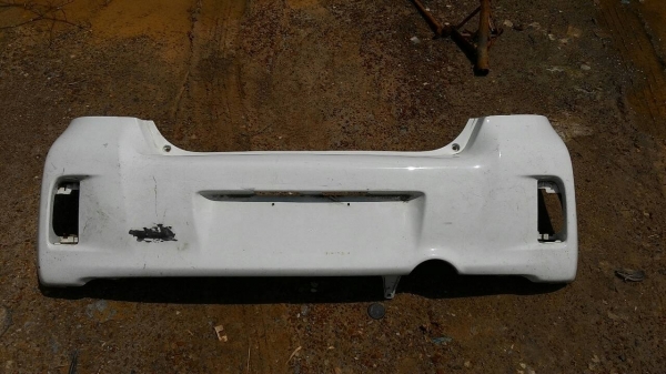 กันชนท้าย YARIS RS ของแท้มือสอง