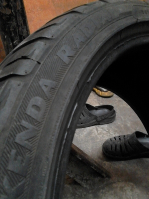 225/40R18 KAISER KENDA  RADIAL มี 1 เส้น ปี2013   TEL.081-427-3941