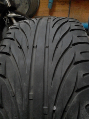 225/40R18 KAISER KENDA  RADIAL มี 1 เส้น ปี2013   TEL.081-427-3941