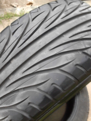 225/40R18 KAISER KENDA  RADIAL มี 1 เส้น ปี2013   TEL.081-427-3941