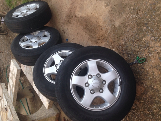 ขายแม็กขอบ15ดีเเม็กพร้อมยาง