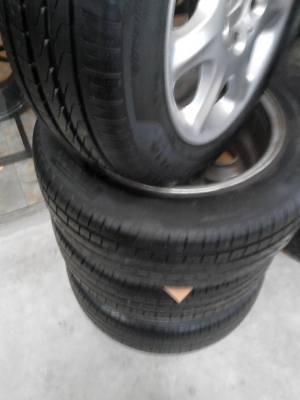 แม๊ก BENZ พร้อมยาง 205/55R16 PIRELLI  ปี2013  71/2X16  ชุด 4 ล้อ TEL.081-427-3941