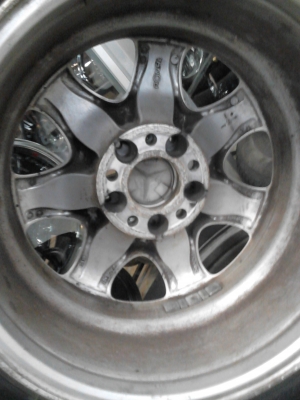 แม๊ก BENZ พร้อมยาง 205/55R16 PIRELLI  ปี2013  71/2X16  ชุด 4 ล้อ TEL.081-427-3941