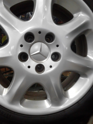 แม๊ก BENZ พร้อมยาง 205/55R16 PIRELLI  ปี2013  71/2X16  ชุด 4 ล้อ TEL.081-427-3941