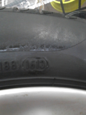 แม๊ก BENZ พร้อมยาง 205/55R16 PIRELLI  ปี2013  71/2X16  ชุด 4 ล้อ TEL.081-427-3941