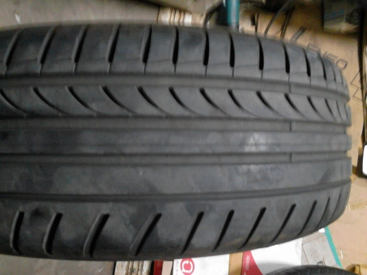 235/55R17 DUNLOP SPSPORT MAXX สวยๆดอกยางหนา ชุด 4 เส้น ปี2012 TEL.081-427-3941