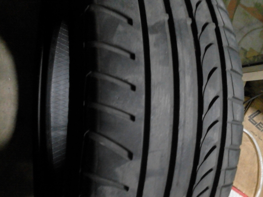 235/55R17 DUNLOP SPSPORT MAXX สวยๆดอกยางหนา ชุด 4 เส้น ปี2012 TEL.081-427-3941