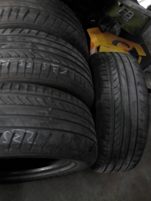 235/55R17 DUNLOP SPSPORT MAXX สวยๆดอกยางหนา ชุด 4 เส้น ปี2012 TEL.081-427-3941