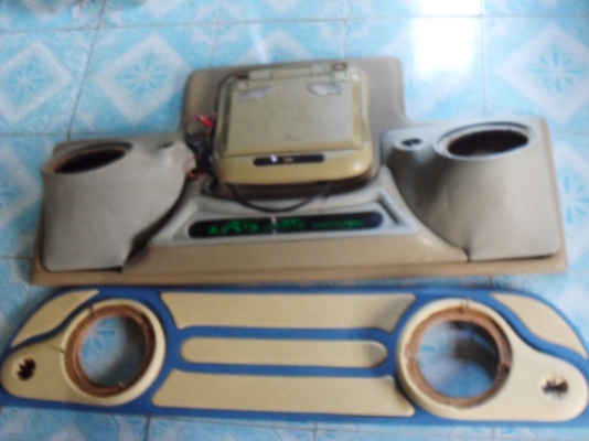 ขายแผงซาวด์พร้อมทีวีติดรถตู้ราคา 3500