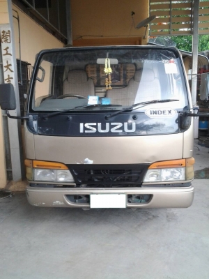 ขาย รถบรรทุก ISUZU ELF 100แรง
