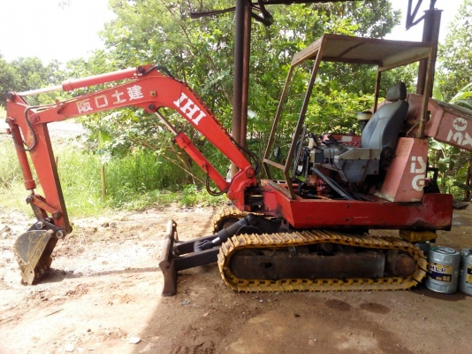 ขายรถแบคโฮIHI is 30 ex คอนโทลน้ำมันเครื่องดีปั้มดีช่วงล่างใหม่ทั้งหมดสภาพพร้อมใช้