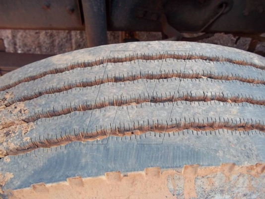 ขาย 6 ล้อ ฮีโน่ FC4J 140 แรง / กระบะดั๊มดินสวยๆ